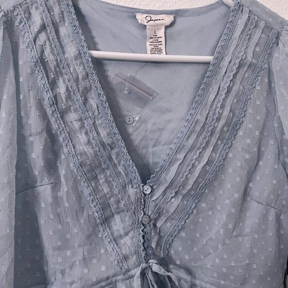Japna Long Sleeve Sheer V-neck Lace Detailing Tie Light Blue NEW Size Large - Picture 2 of 6